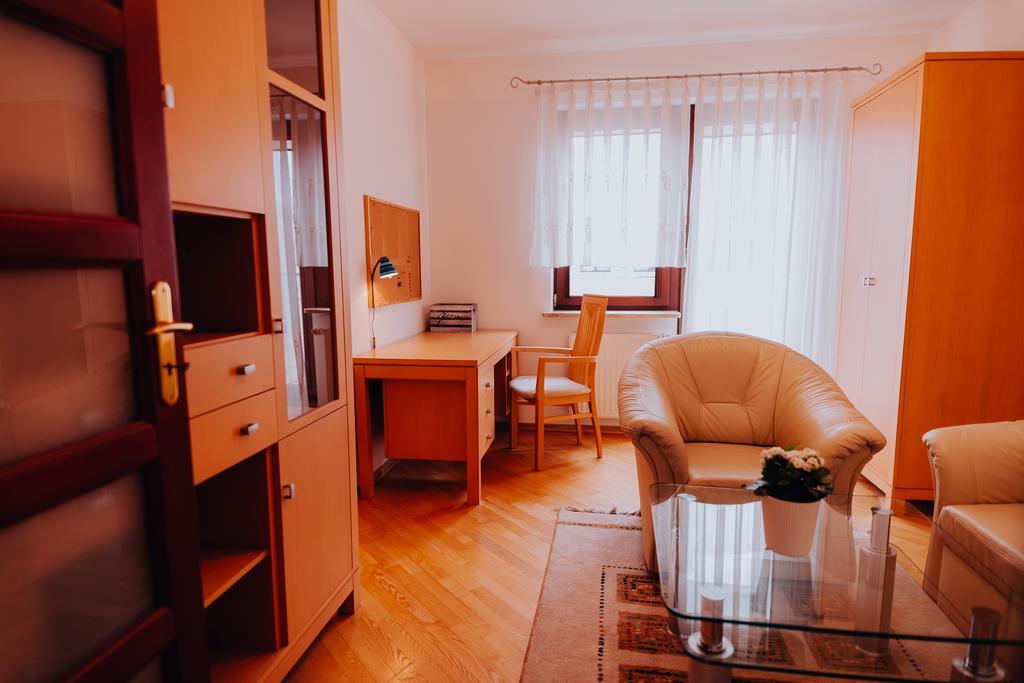 סופוט Elite Apartments By The Seaside Jelitkowski Dwor מראה חיצוני תמונה